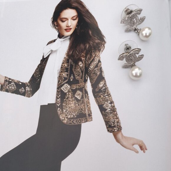 Fashion CC Stud Silver Crystals Pearl Earrings Women Casual Formal Jewelry Gift - Picture 1 of 4